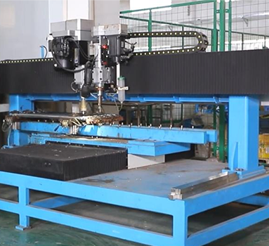Automatic Drilling &Tapping Machine